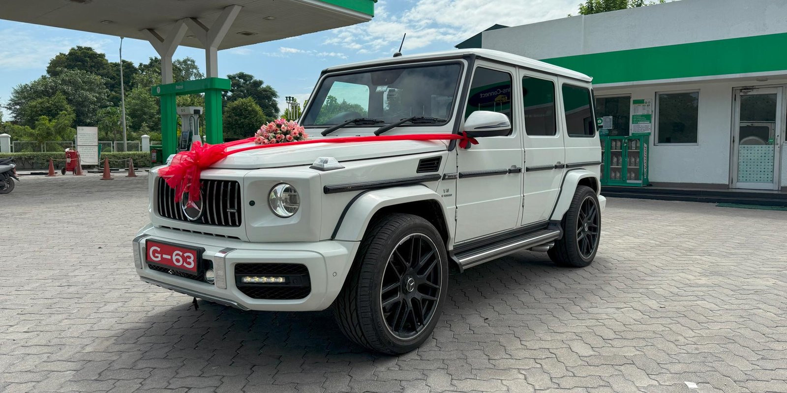 Mercedes G-Wagon G63 Wedding Car Available in Punjab